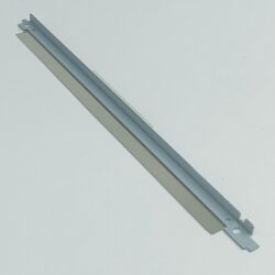CP 1025 DOCTOR BLADE  ALTERNATIVE PRODUCT FOR USE IN HP CARTRIDGES